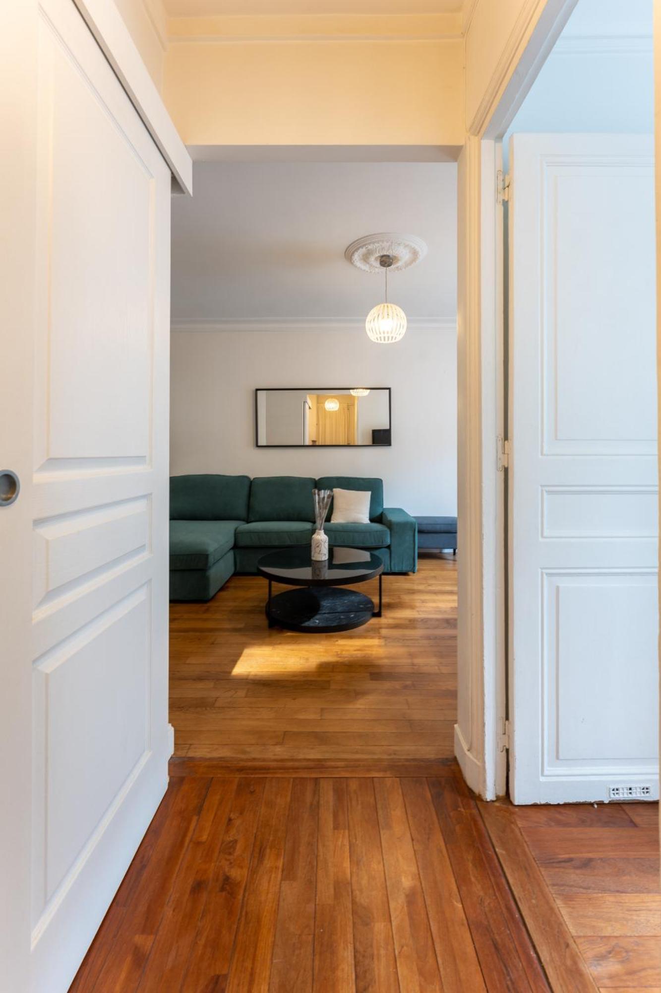Appartement De Luxe Champs Elysees Neuf ปารีส ภายนอก รูปภาพ