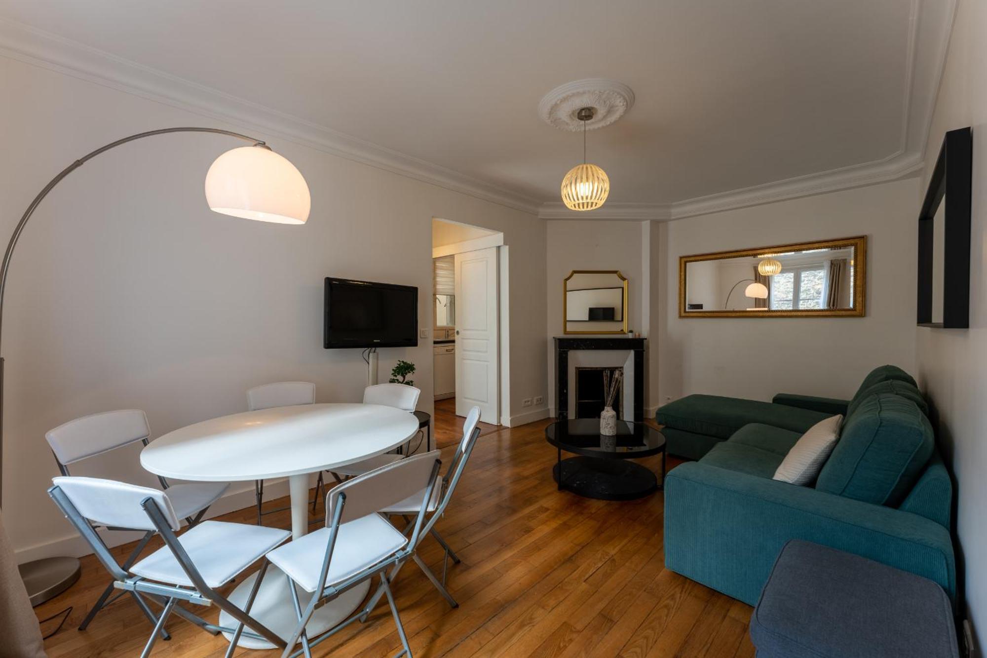 Appartement De Luxe Champs Elysees Neuf ปารีส ภายนอก รูปภาพ