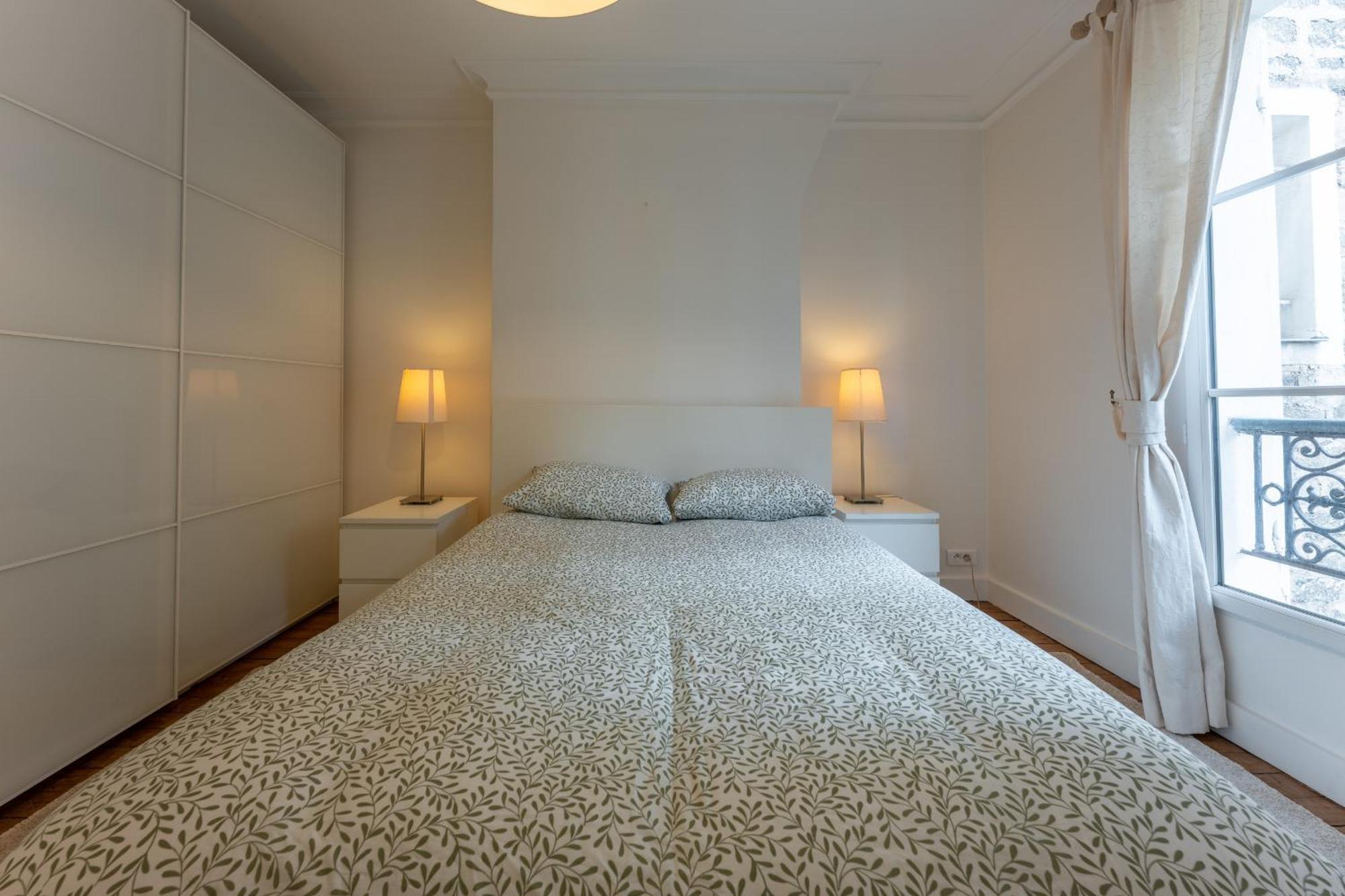 Appartement De Luxe Champs Elysees Neuf ปารีส ภายนอก รูปภาพ