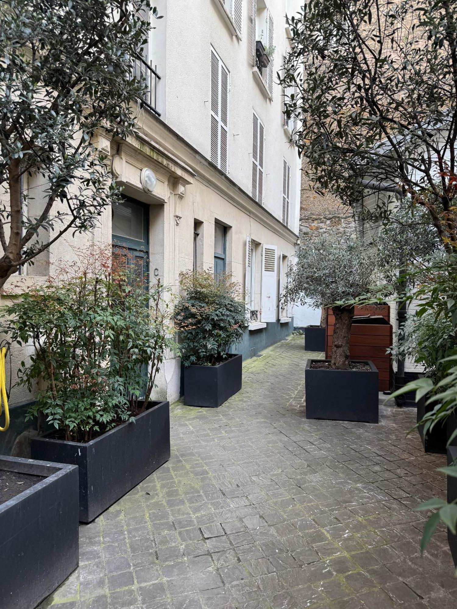 Appartement De Luxe Champs Elysees Neuf ปารีส ภายนอก รูปภาพ